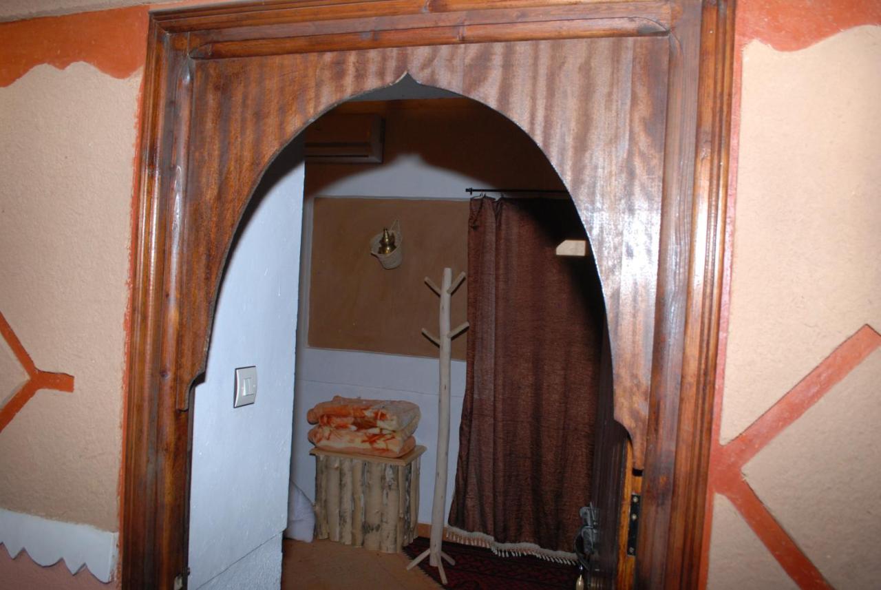 Dar Mezyana Dades Hotel Ait Idair Exterior photo
