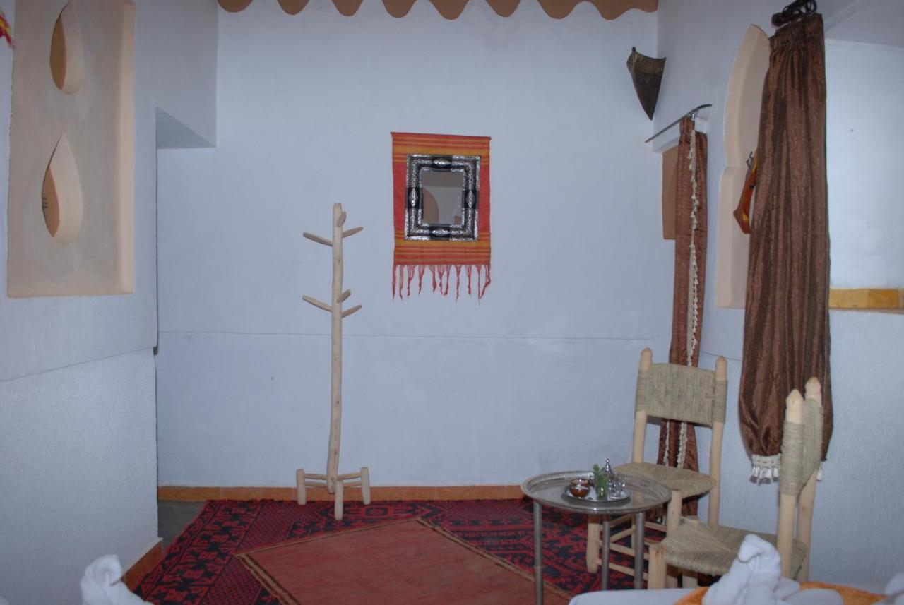 Dar Mezyana Dades Hotel Ait Idair Exterior photo